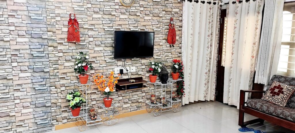 Living Room Picture-5