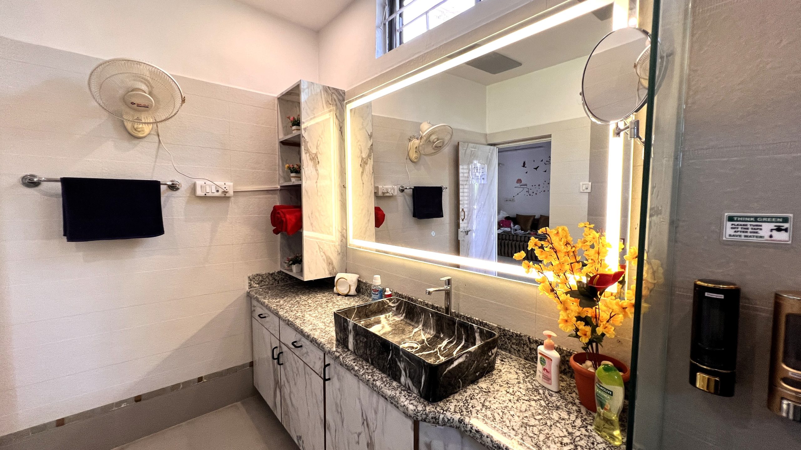 Glass Partition Detail