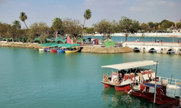 Boating at Kankaria